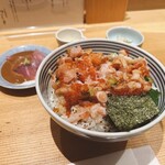 日本橋海鮮丼 つじ半 - 