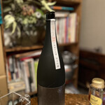 fica 403号室 - 越路乃紅梅(こしじのこうばい) 純米吟醸
      2023年3月8日