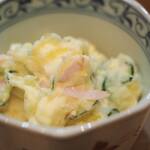 卓 - ポテサラその２