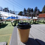 レストラン・ポルト - ウエスト側の麓で、アタシ1人ホット一息ブレイクタイム♪