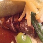 ビストロ ポップコーン - 脇役のポテトの塩加減が絶妙