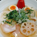 中華そば 糸 - 白　ぜいたく　アップ　次もぜいたく頼みそう！