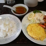 新華苑 - 火曜日だったかな？日替わり。