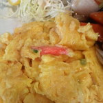 新華苑 - カニの身が結構入ってます。