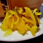 支那麺 はしご - つぼ漬けもビールのアテに。。。