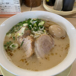 おにぐちラーメン - あじ玉ラーメン　¥880(税込)