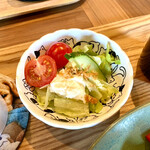 ラフ&タフ コーヒースタンド - サラダ