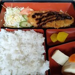 COFFEE BIRDIE - とんかつ定食　700円　これに飲み物がサービス