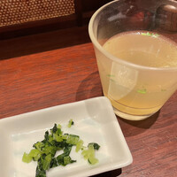 伊勢廣 京橋本店 - 鶏スープとお新香