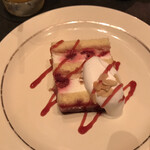 ロウリーズ・ザ・プライムリブ - デザート☢️