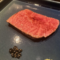 鉄板焼きWAGYU LIVERARY - メイン登場