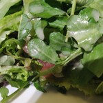 ベルサイユの豚 - 超フレッシュなハーブサラダ