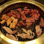 Yakiniku Goen - 焼いてる様子ww