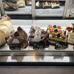 ディゾン - 店内│フロア1F