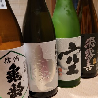 こだわりの日本酒！お料理に合うお酒をご案内致します。