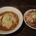 麺処 遊 - 純和風煮干ラーメン＆肉めし