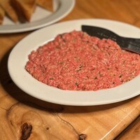 カルネジーオ イースト - 黒毛和牛のタルタル　めちゃめちゃ美味しい(๑˃̵ᴗ˂̵)