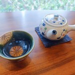 EMU SARYO - お替り用のお茶