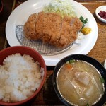 Tonkatsu Semmon Tenkatsu Yuu - ランチ　ロースカツ定食1200円