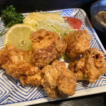 珍山海 - 若鶏唐揚定食（850円）税込【令和5年03月02日撮影】