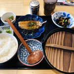 Menkoiya - ♪ひっつみ鍋と魚のあんかけ定食￥850