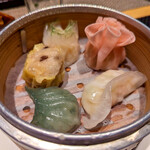 中国料理 「王朝」 ヒルトン東京 - 蒸し点心5種