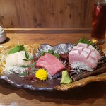 海鮮と釜飯のお店 魚義 - 