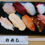 力寿司 - 令和5年3月 ランチタイム
にぎり定食 1000円
にぎり寿司8貫、小鉢2品、お吸い物