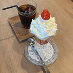松孫喫茶店 - 水出しアイスコーヒーといちごパフェ
