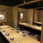 Zenseki Koshitsu Onabemo Oishii Tori Izakaya Torinomaruyoshi - 