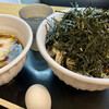 なぜ蕎麦にラー油を入れるのか。 東新宿店