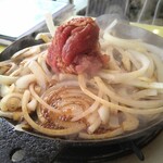 司バラ焼き大衆食堂 - 十和田バラ焼きランチ牛、調理スタート