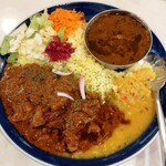 カリ～ アンド スパイスバル カリ～ビト - 2種カリ〜（粗挽きキーマカレー＋チキンカレー）