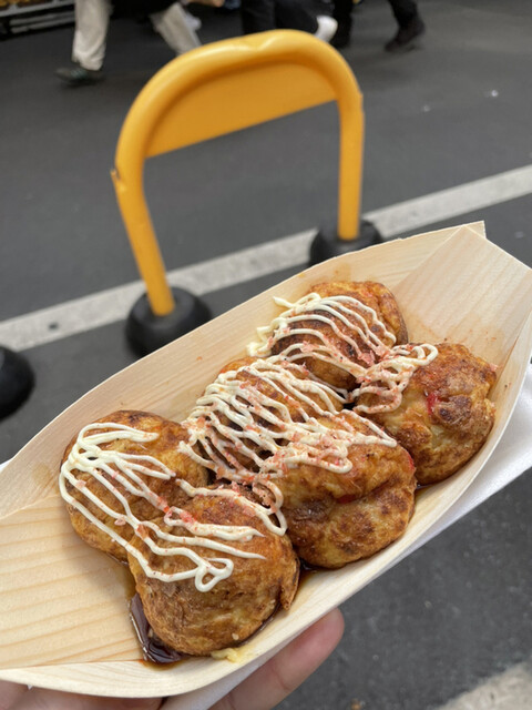 たこやき スーパーマーケットのTHE BIGすぐ横にある小さなたこ焼き