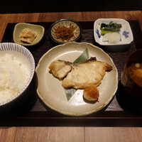 和食しんくろ - 黒鯥の西京焼き　ほか