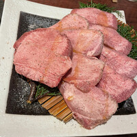 肉匠 牛虎 西中島店 - 上たん塩