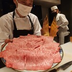 肉割烹 岡田前 - 