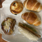 手づくりパン工房 Serio - 大葉チーズ 230円＆カレーコロッケ 200円＆塩パン 100円×2