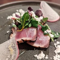 coci - 寒鰤のミキュイと黒大根
                    ジャンジョーンブルソース
