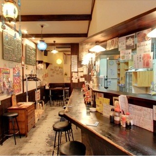楽しい雰囲気が魅力的なアットホームな店内♪