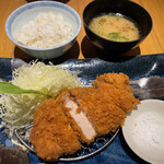 Nadaitonkatsu Katsukura - かつくら東急吉祥寺店(三元豚ロースかつ膳)