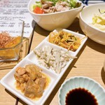 炭火串焼と旬鮮料理の店 炭火焼 炉暖 - 