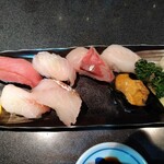 すし居酒屋 樽 - すし上、１カン腹の中