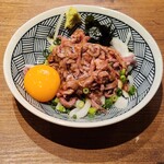 キンキン麦酒とプリっと小腸 近江牛畜産あさひ - 