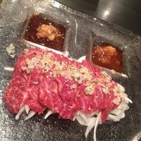 南新宿 和牛焼肉 慶 - 馬刺し♡
