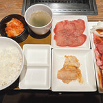 Yakiniku Raiku - 