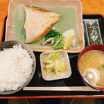 魚や - つぼ鯛塩焼き定食_¥1,000