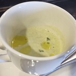 イタリア料理 オンニ モード - スープ