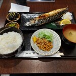 酒と肴 まる蔵 - さば文化干し定食 940円、納豆 100円 ♪