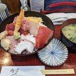 Sushi Izakaya Miya Uchi - 